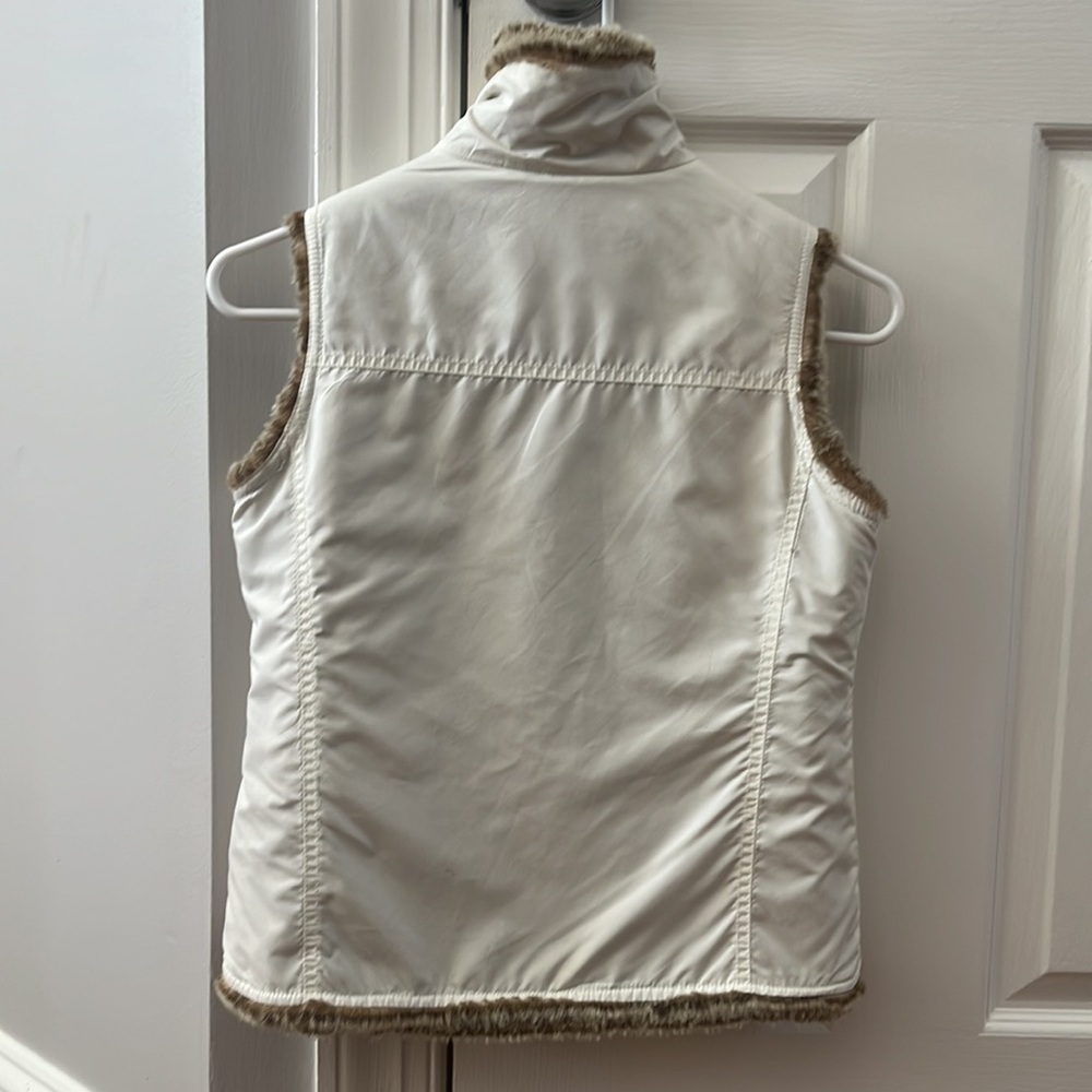 Reversible Vest - Picture 4 of 4